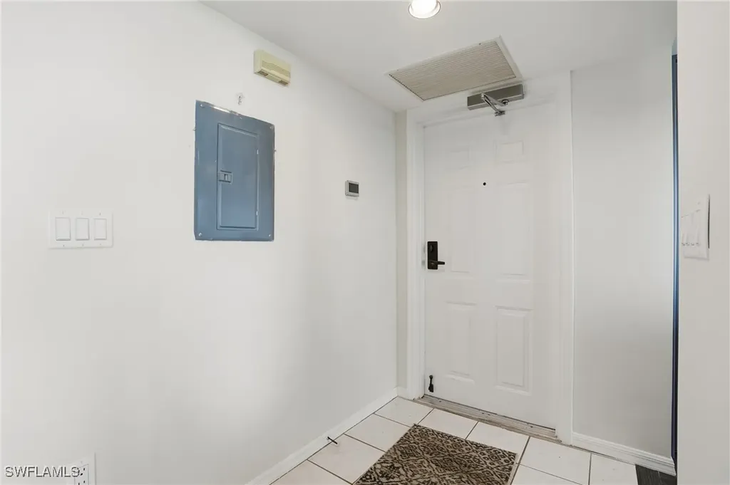 6101 Pelican Bay Boulevard Naples FL 34108
