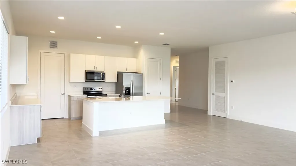 5105 Penella Avenue Ave Maria FL 34142
