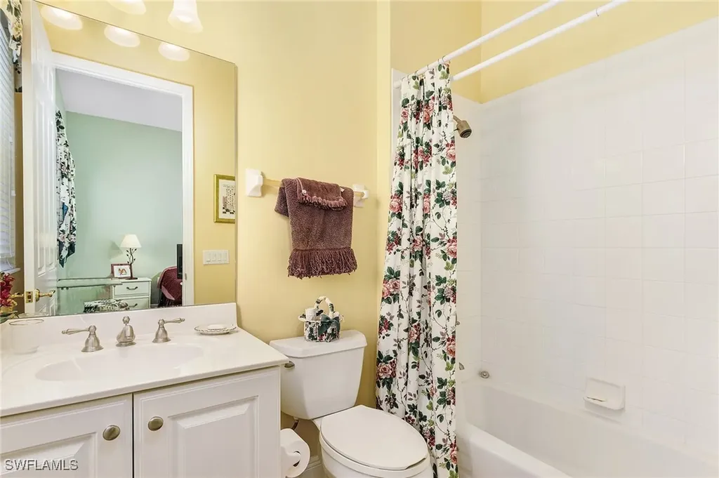 9283 Museo Circle Naples FL 34114