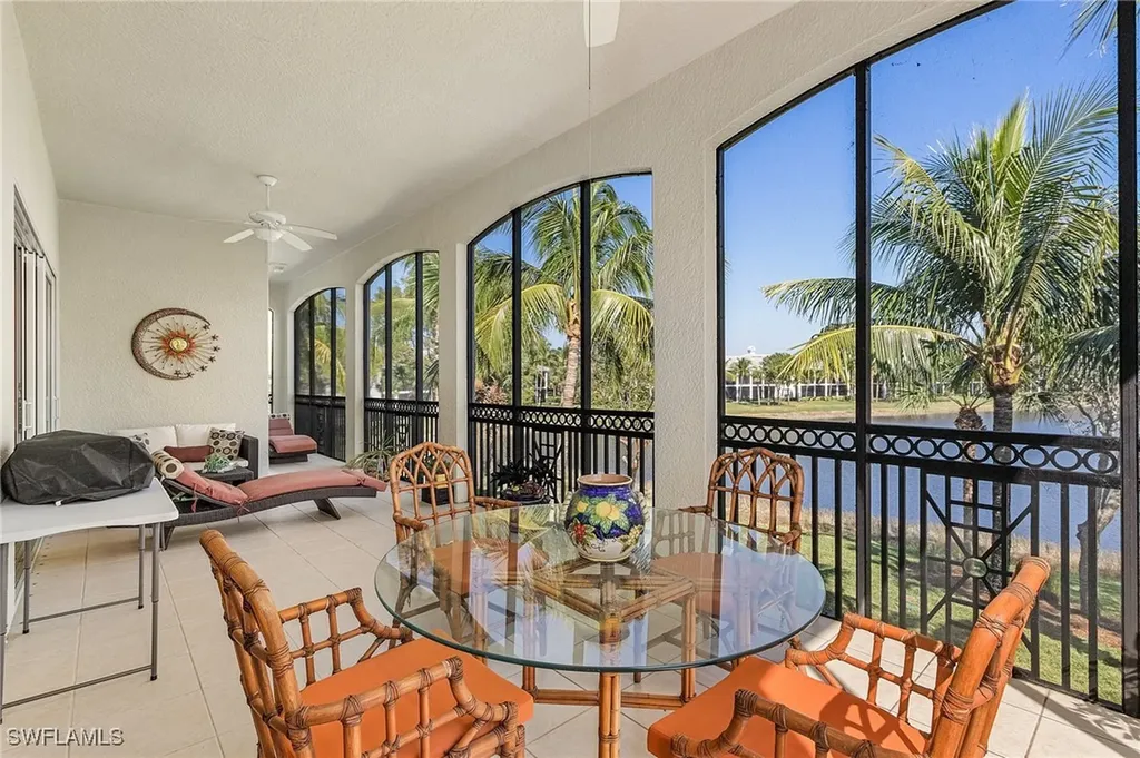 9283 Museo Circle Naples FL 34114
