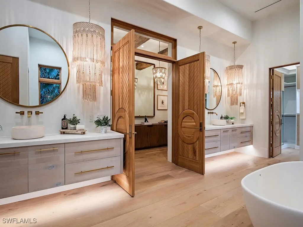 860 Admiralty Parade E Naples FL 34102