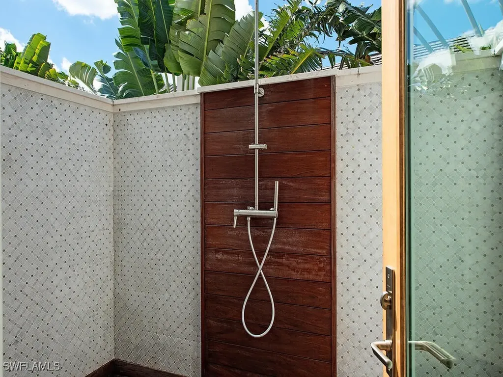 860 Admiralty Parade E Naples FL 34102