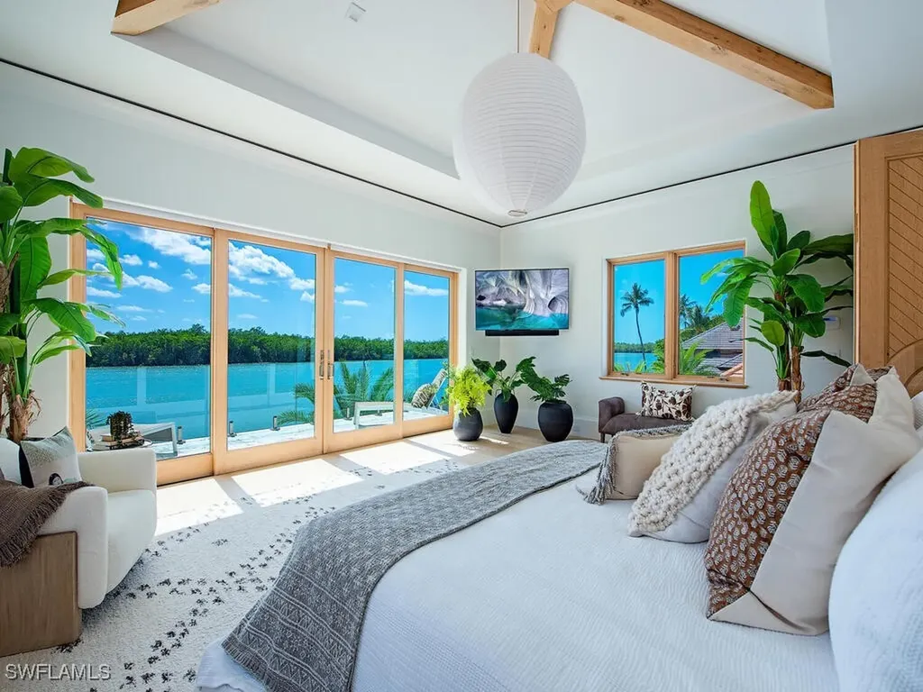 860 Admiralty Parade E Naples FL 34102