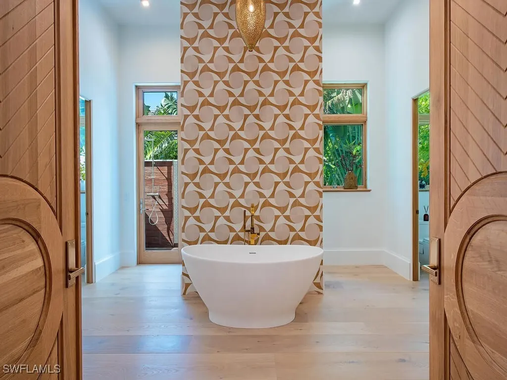 860 Admiralty Parade E Naples FL 34102