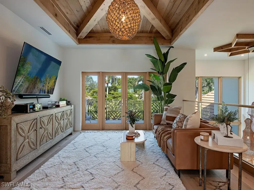 860 Admiralty Parade E Naples FL 34102