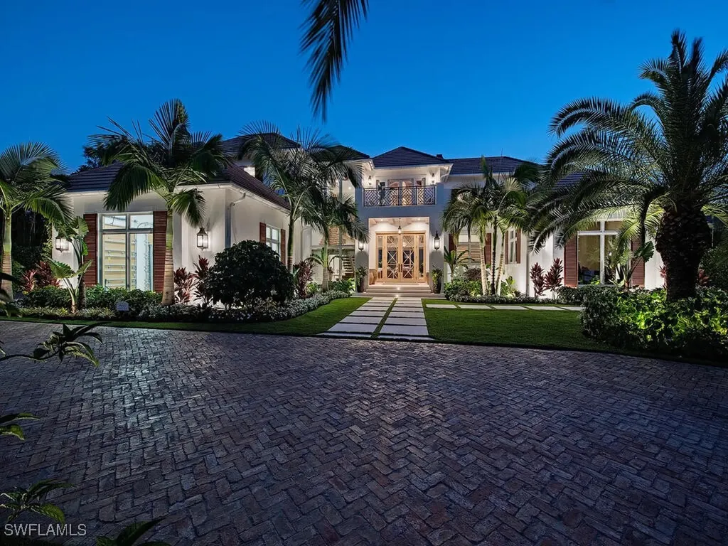 860 Admiralty Parade E Naples FL 34102