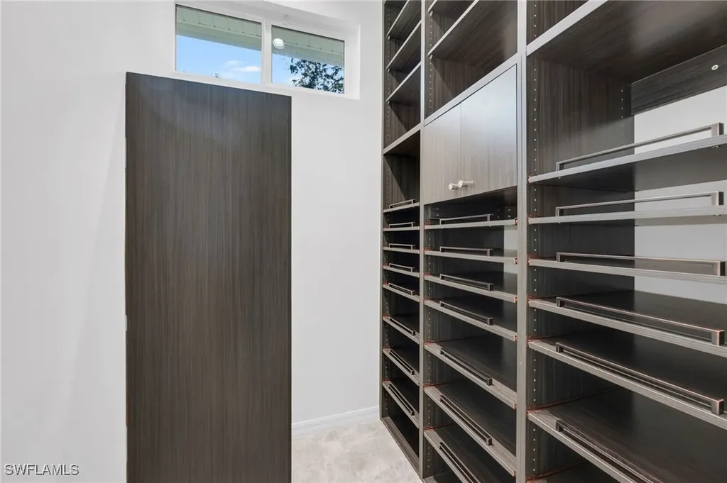6004 Fairway Court Naples FL 34110