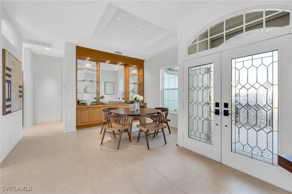 6004 Fairway Court Naples FL 34110