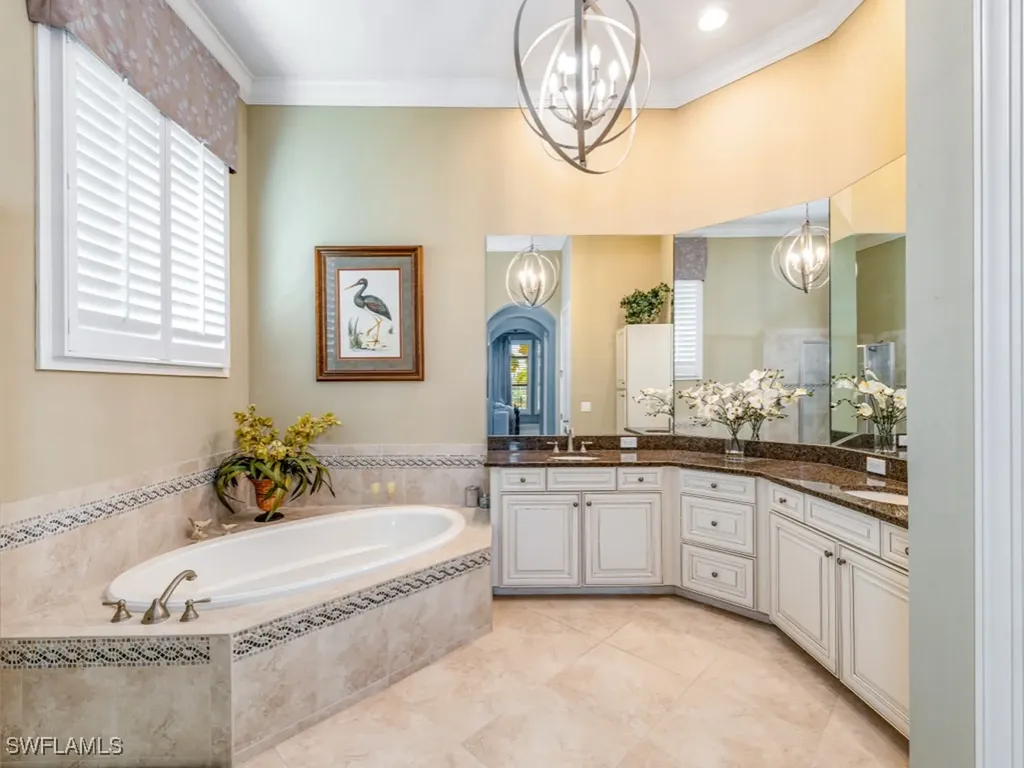 16843 Cabreo Drive Naples FL 34110