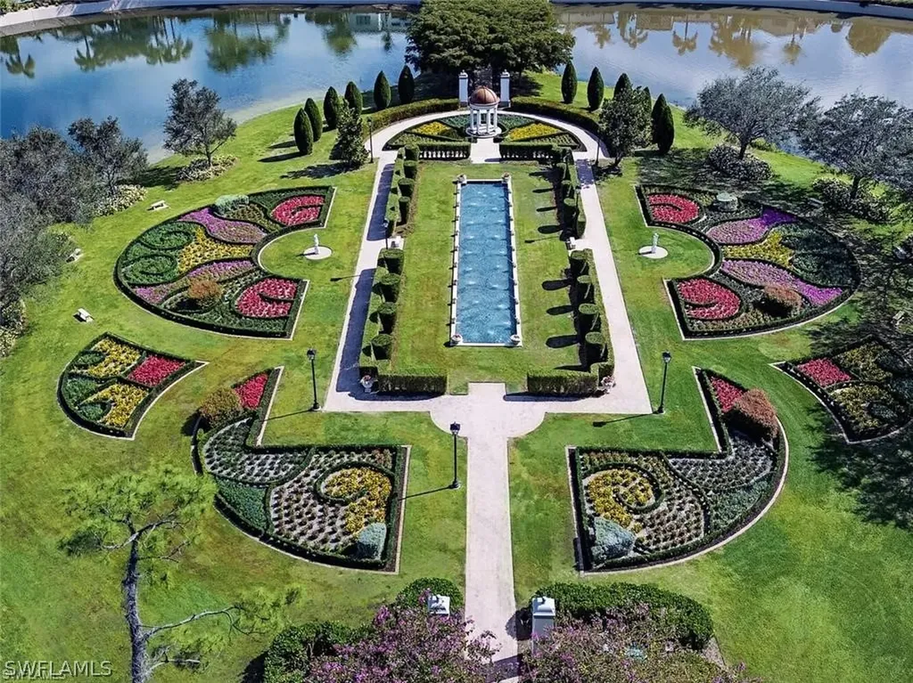 16843 Cabreo Drive Naples FL 34110