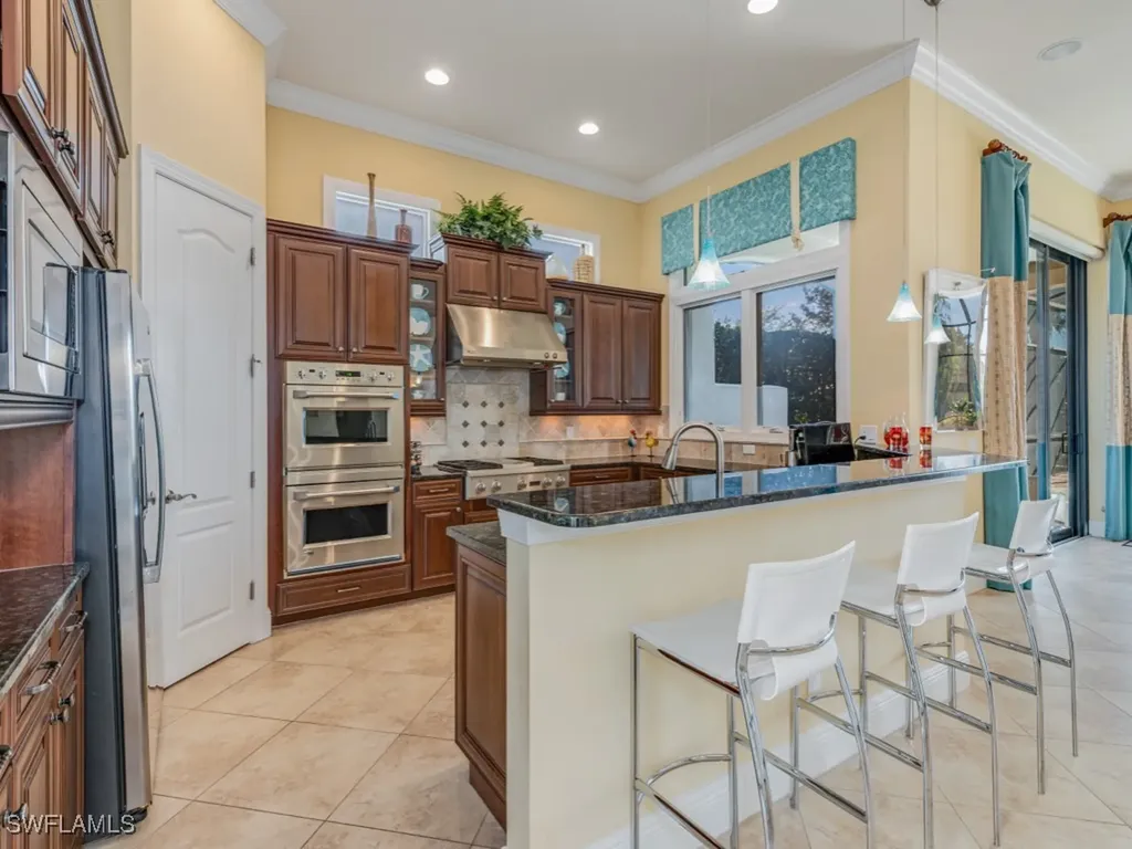 16843 Cabreo Drive Naples FL 34110