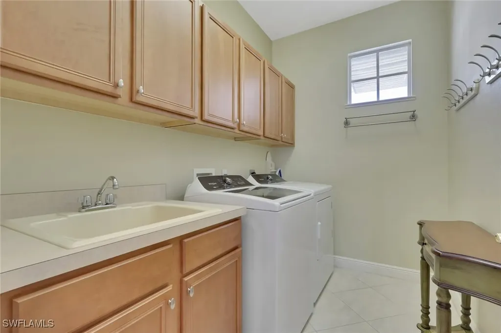 28613 San Lucas Lane Bonita Springs FL 34135