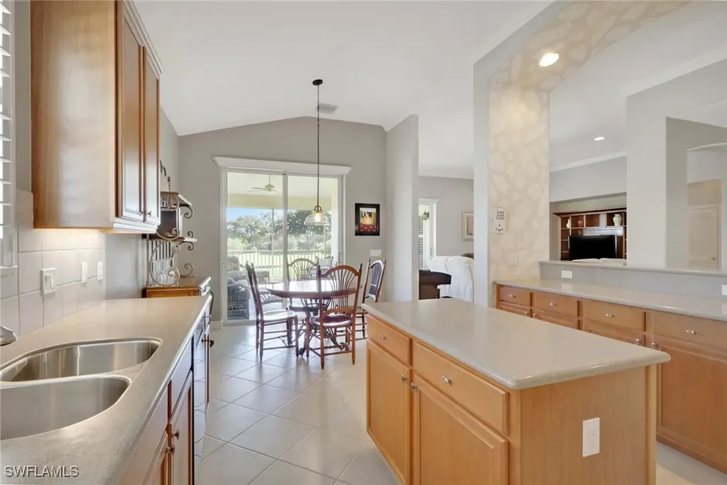 28613 San Lucas Lane Bonita Springs FL 34135