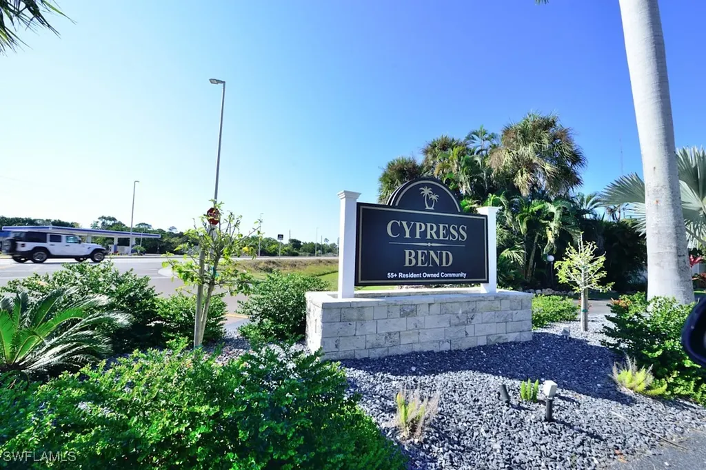 8611 Mullwood Drive Estero FL 33928