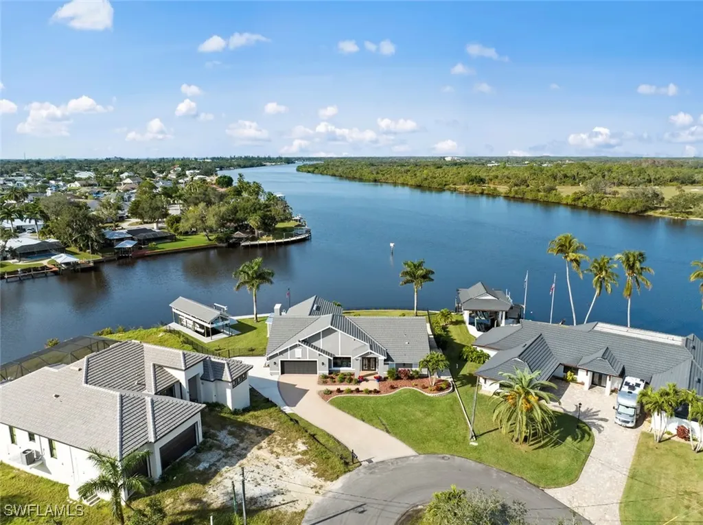 13896 River Forest Drive Fort Myers FL 33905