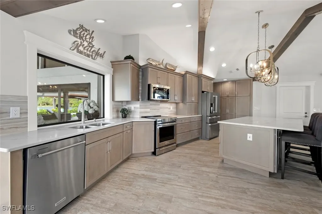 13896 River Forest Drive Fort Myers FL 33905