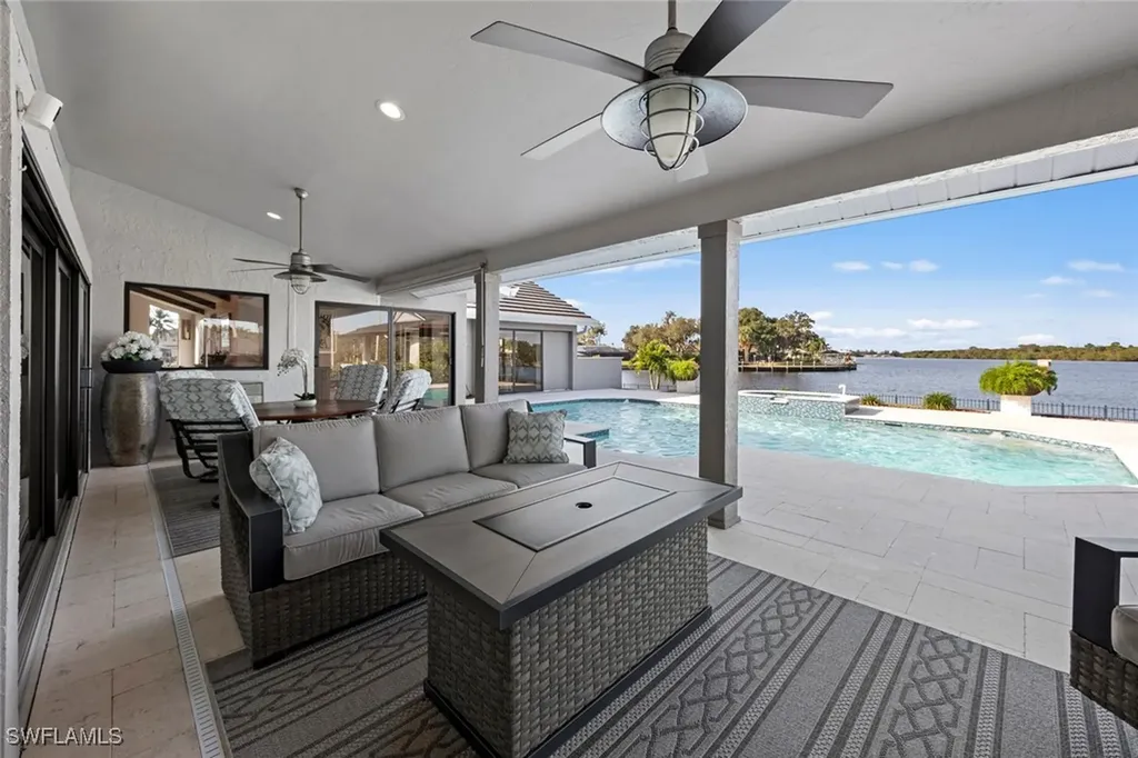 13896 River Forest Drive Fort Myers FL 33905