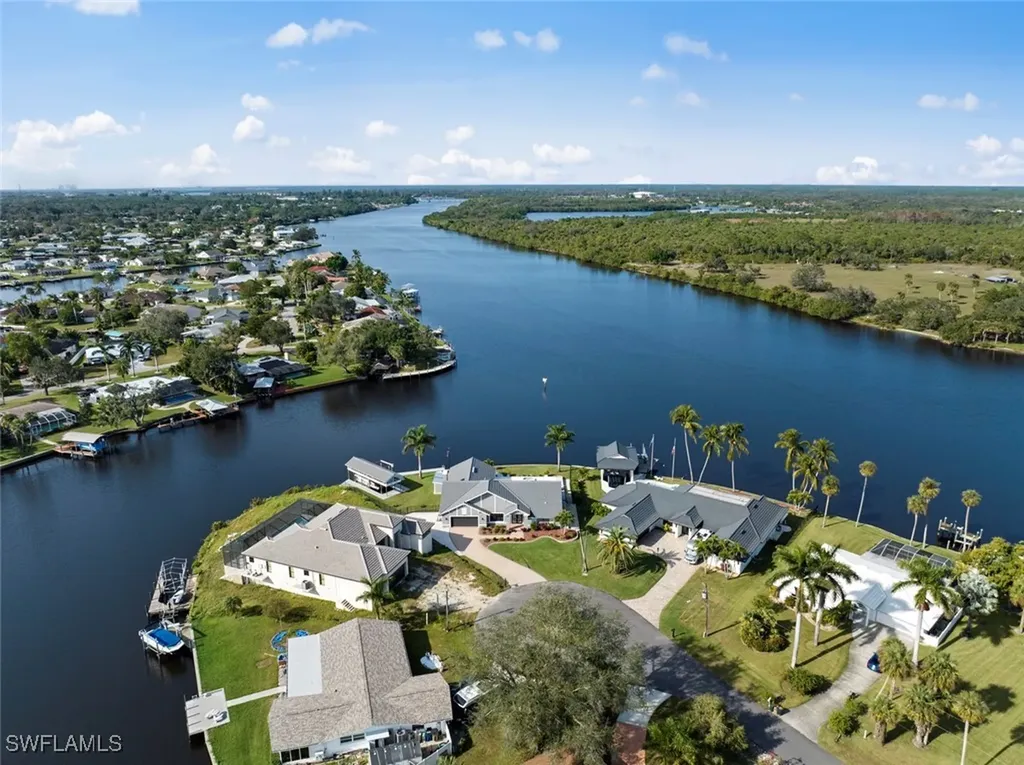 13896 River Forest Drive Fort Myers FL 33905