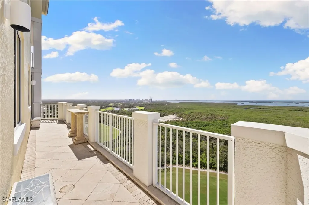 4751 W Bay Boulevard Estero FL 33928