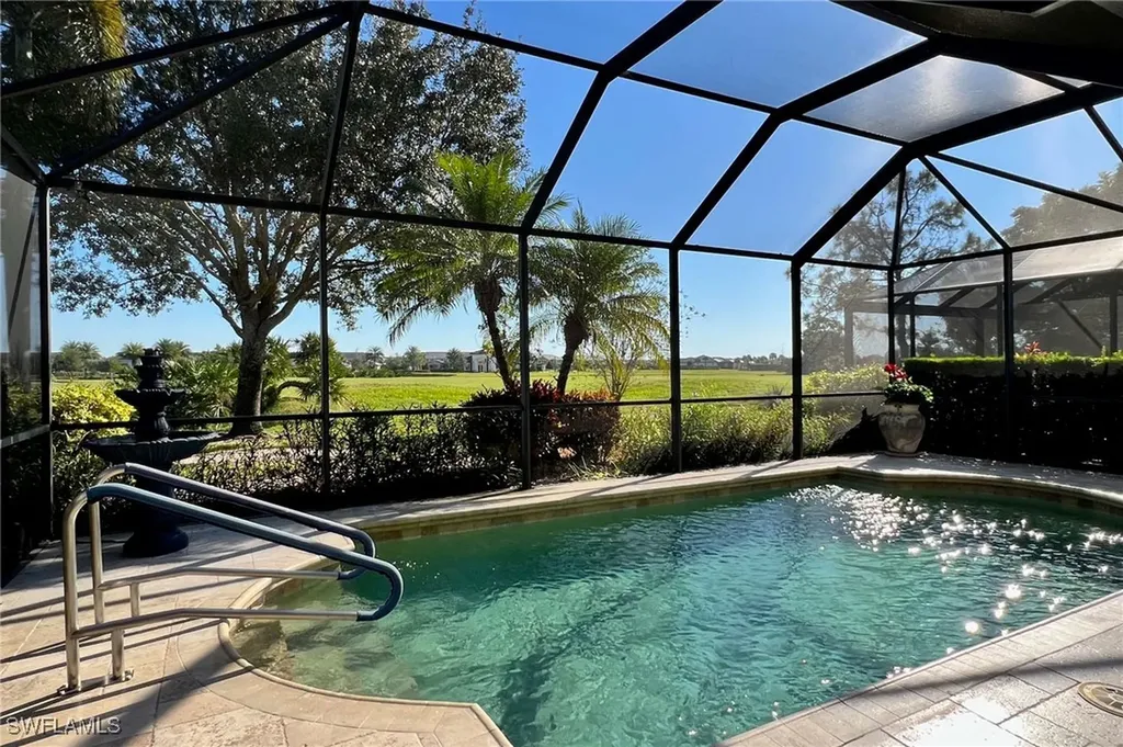 2088 Par Drive Naples FL 34120