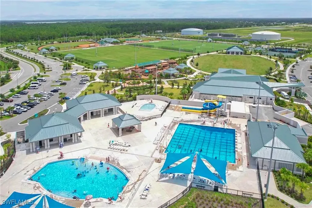 2088 Par Drive Naples FL 34120