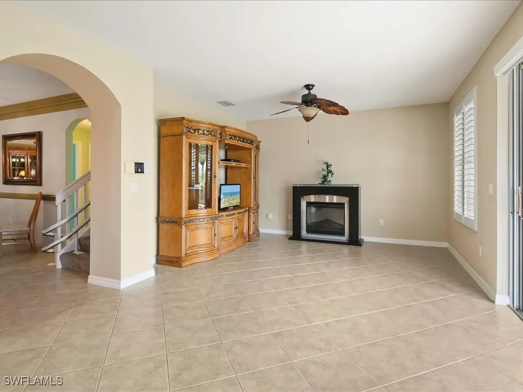 2088 Par Drive Naples FL 34120