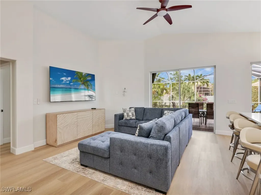 92 Glen Eagle Circle Naples FL 34104