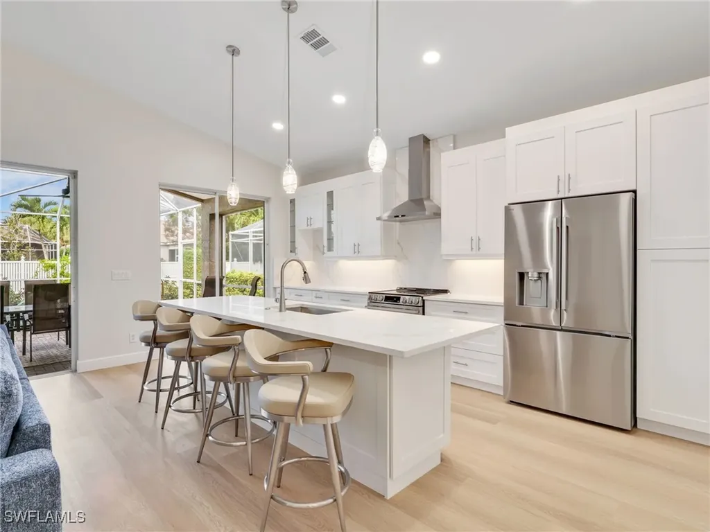 92 Glen Eagle Circle Naples FL 34104