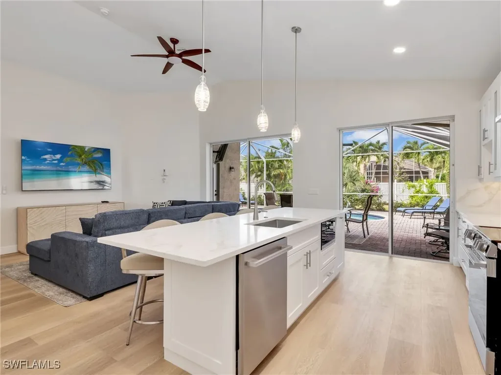 92 Glen Eagle Circle Naples FL 34104