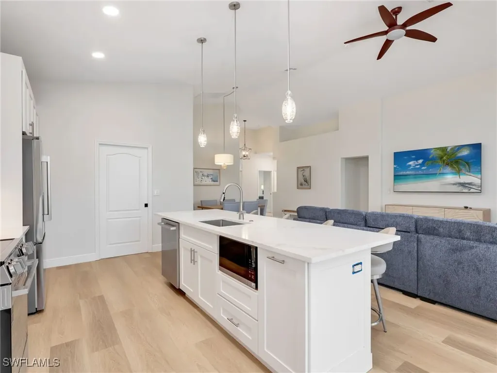 92 Glen Eagle Circle Naples FL 34104