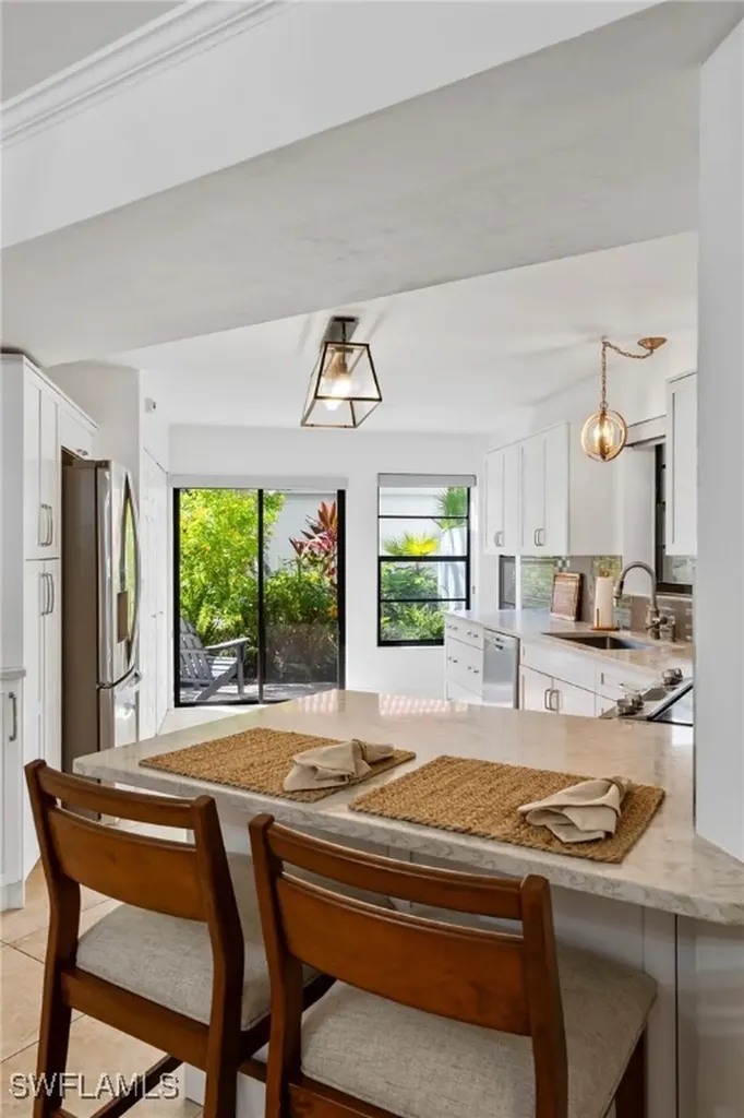 5880 Via Lugano Naples FL 34108