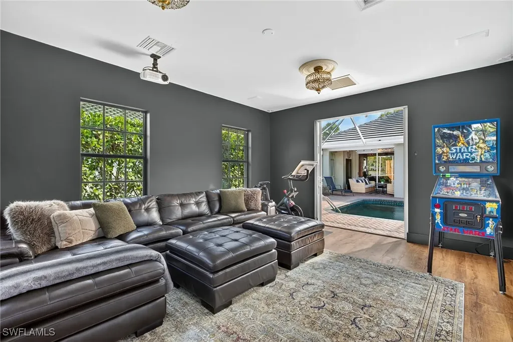 263 Silverado Drive Naples FL 34119