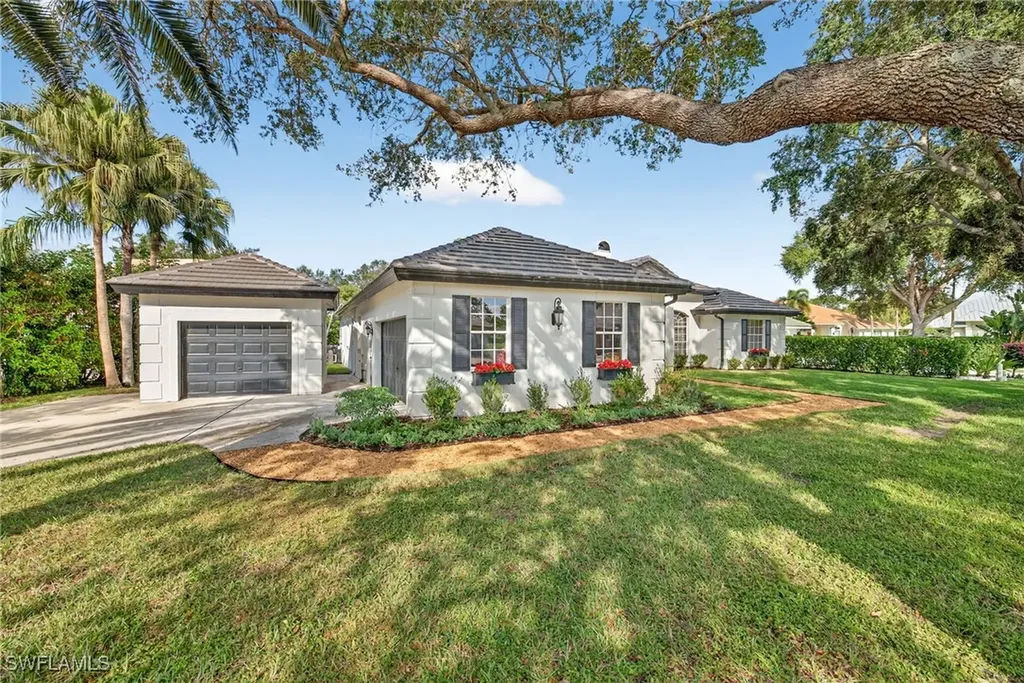 263 Silverado Drive Naples FL 34119