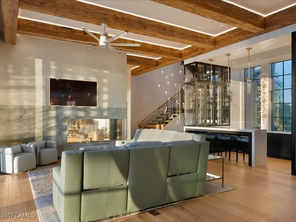 7409 Bay Colony Drive Naples FL 34108