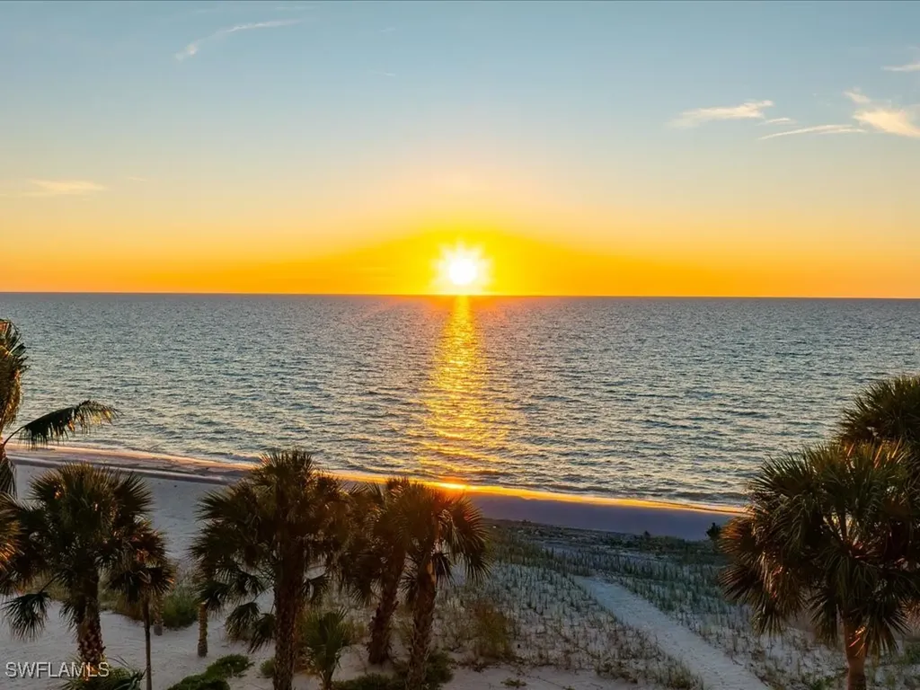 7409 Bay Colony Drive Naples FL 34108