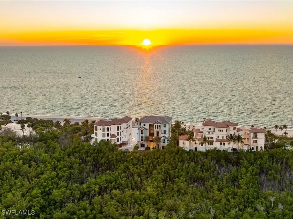 7409 Bay Colony Drive Naples FL 34108