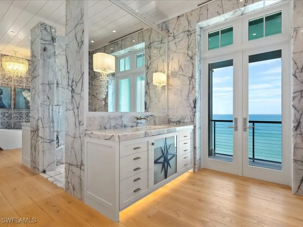 7409 Bay Colony Drive Naples FL 34108