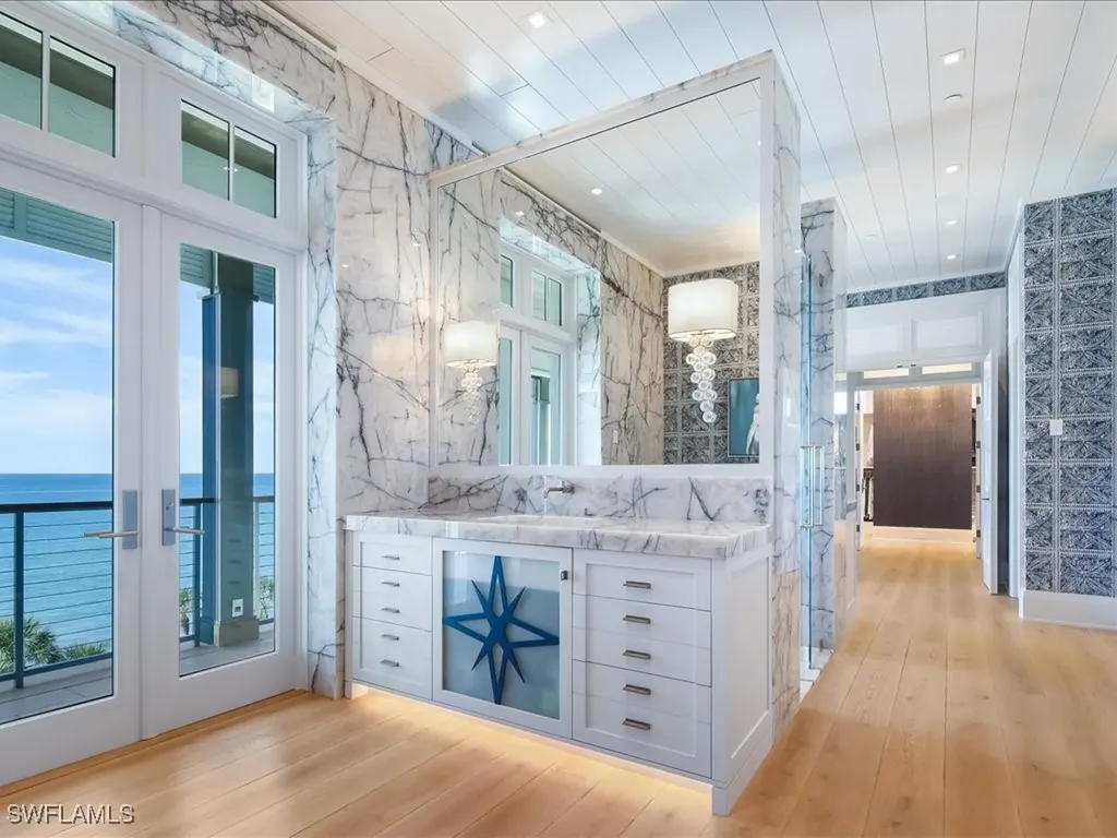 7409 Bay Colony Drive Naples FL 34108