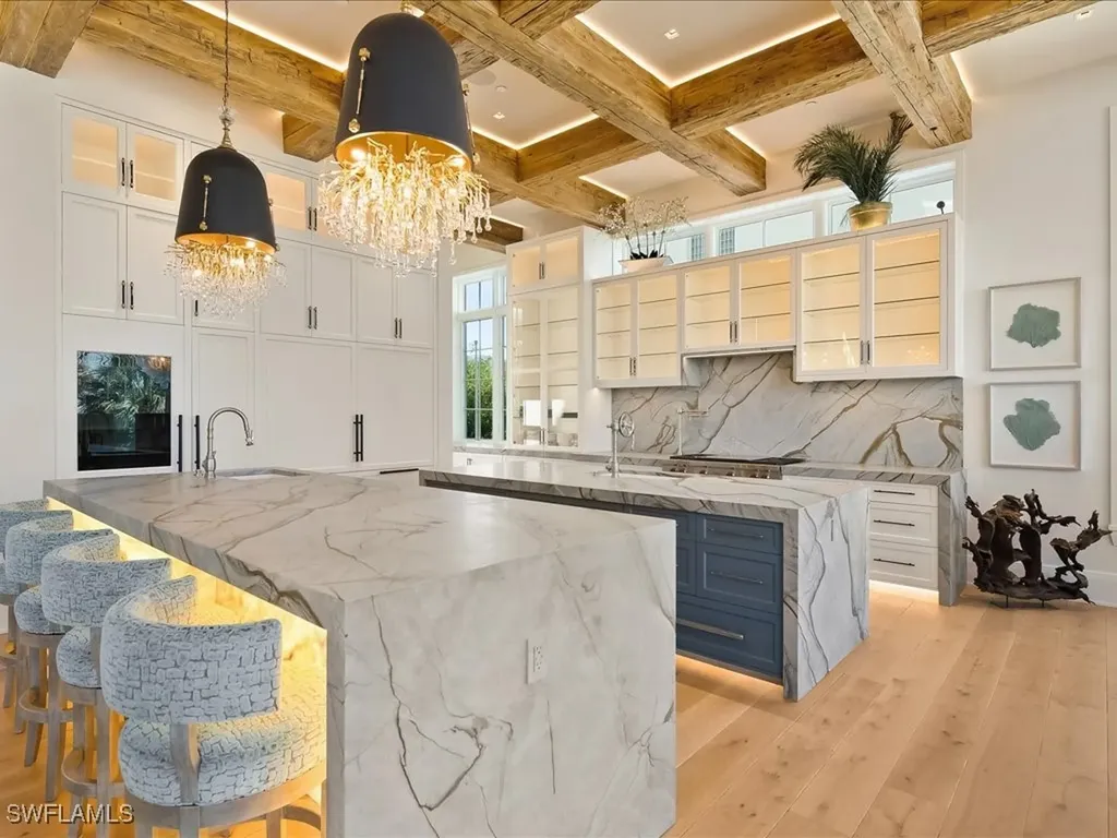 7409 Bay Colony Drive Naples FL 34108