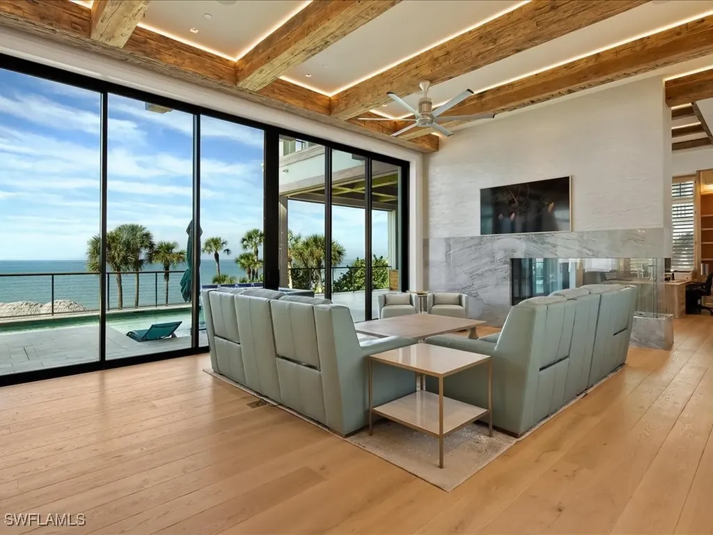 7409 Bay Colony Drive Naples FL 34108