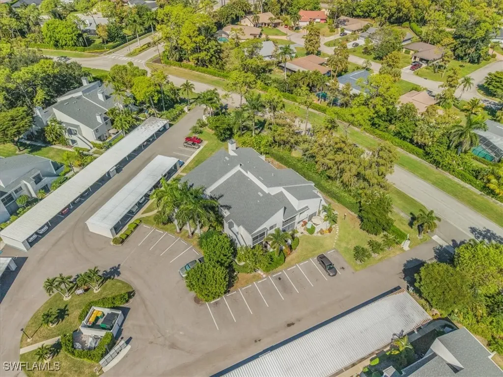 3080 Kings Lake Boulevard Naples FL 34112