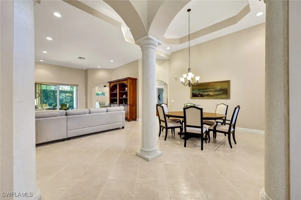 10205 Avonleigh Drive Bonita Springs FL 34135