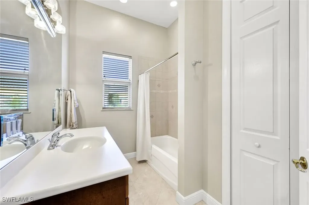 10205 Avonleigh Drive Bonita Springs FL 34135