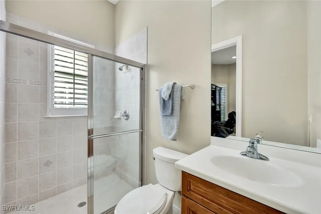 10205 Avonleigh Drive Bonita Springs FL 34135