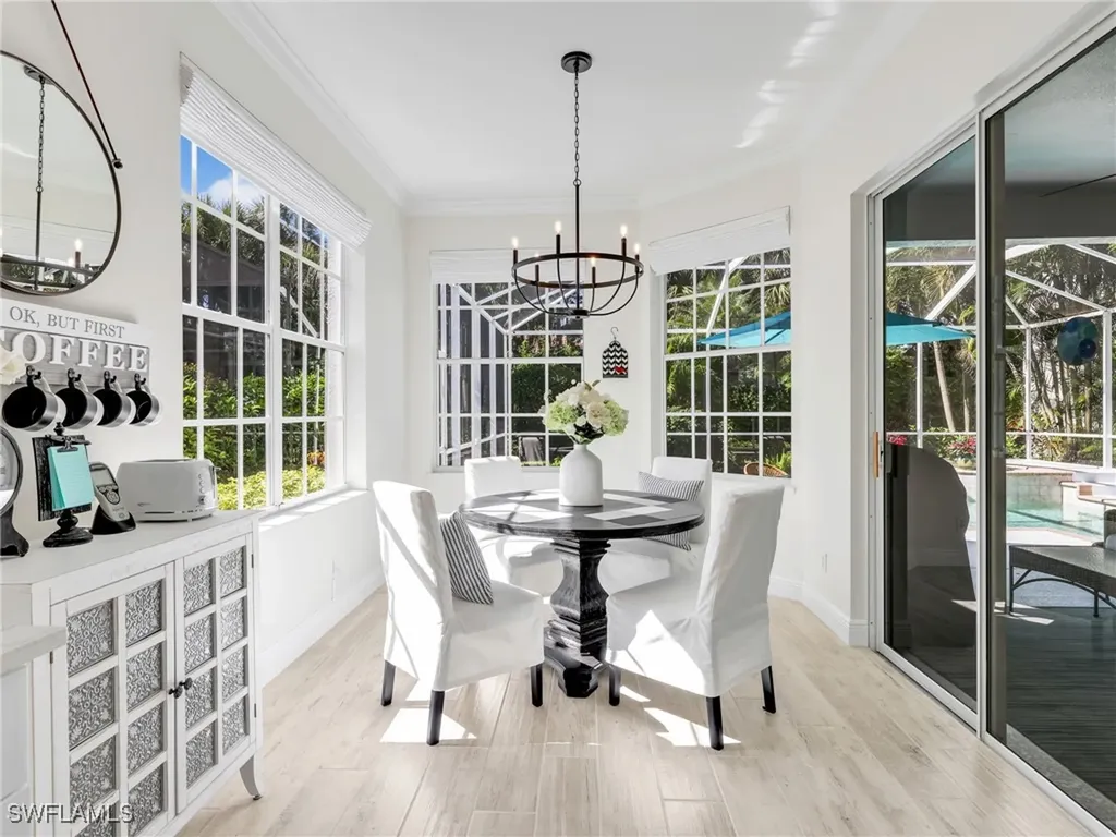 5073 Kensington High Street Naples FL 34105