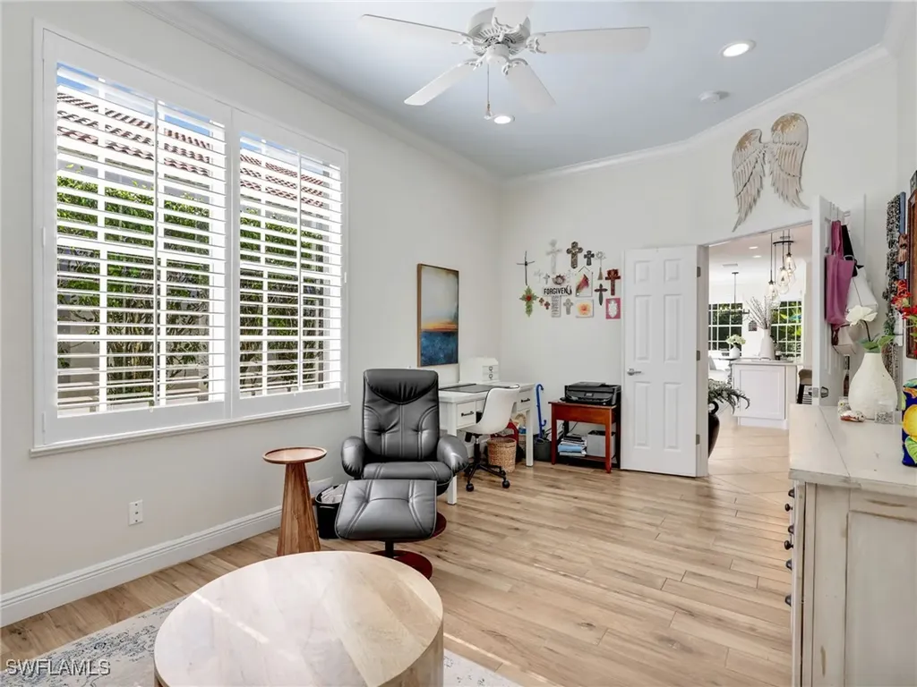 5073 Kensington High Street Naples FL 34105