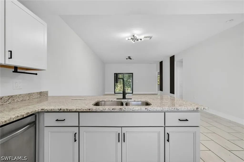 7066 Babcock Road Fort Myers FL 33967