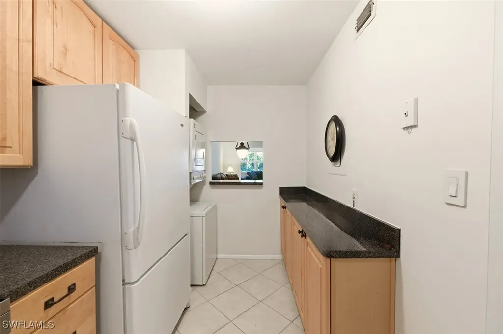101 Forest Lakes Boulevard Naples FL 34105