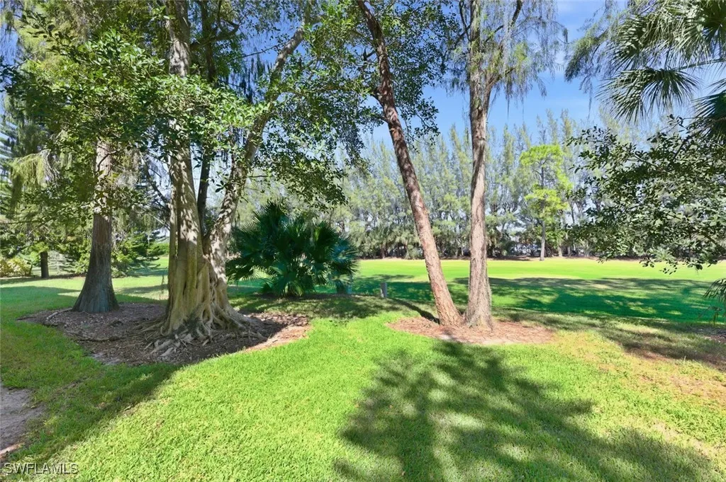 101 Forest Lakes Boulevard Naples FL 34105