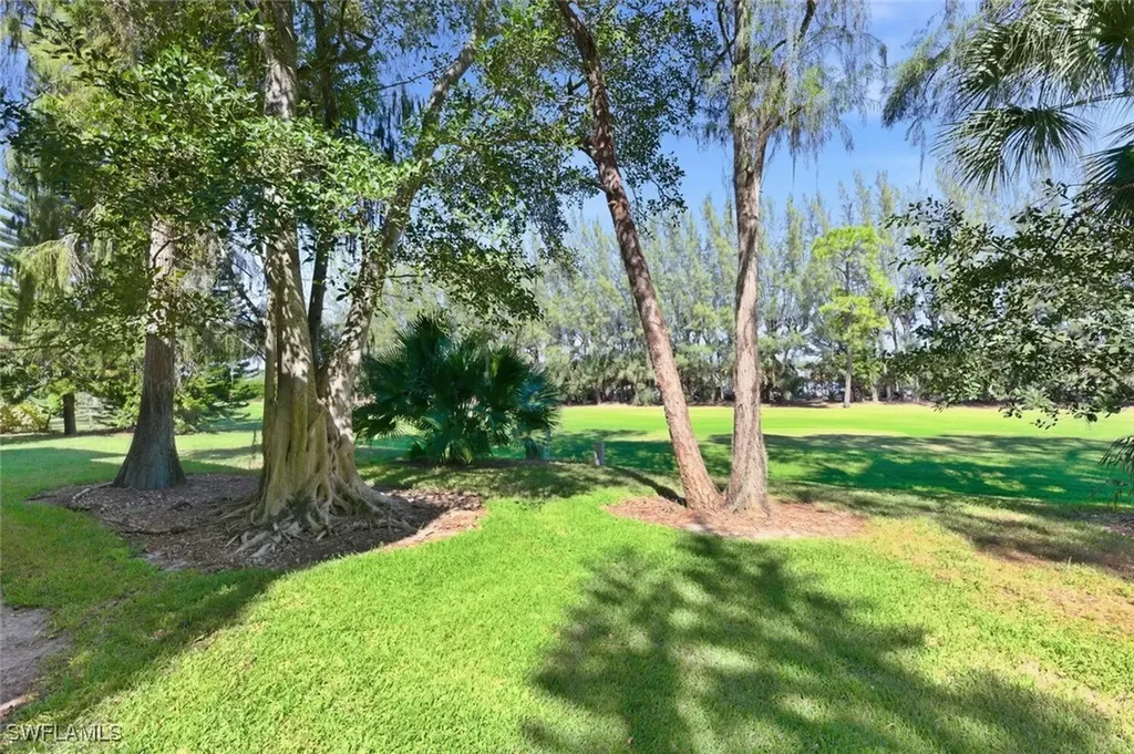 101 Forest Lakes Boulevard Naples FL 34105